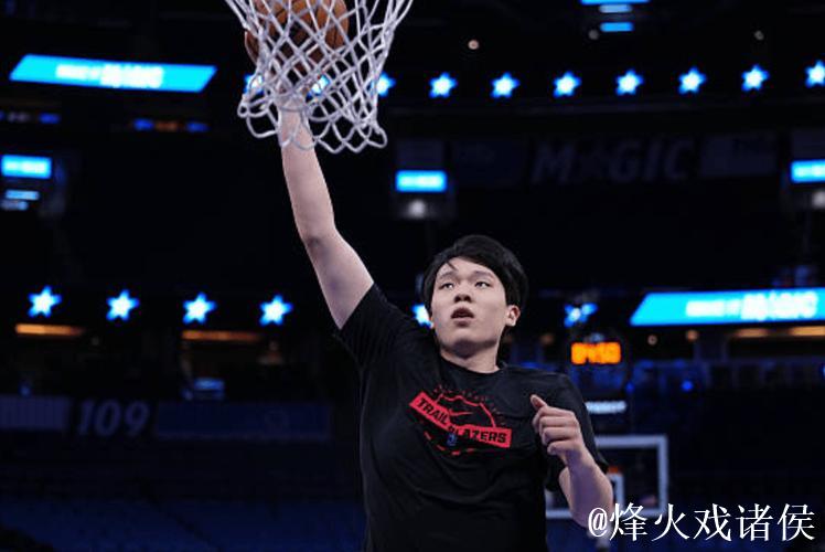 拓记：如果不出意外，杨瀚森将参与明日凌晨2:30混音队比赛